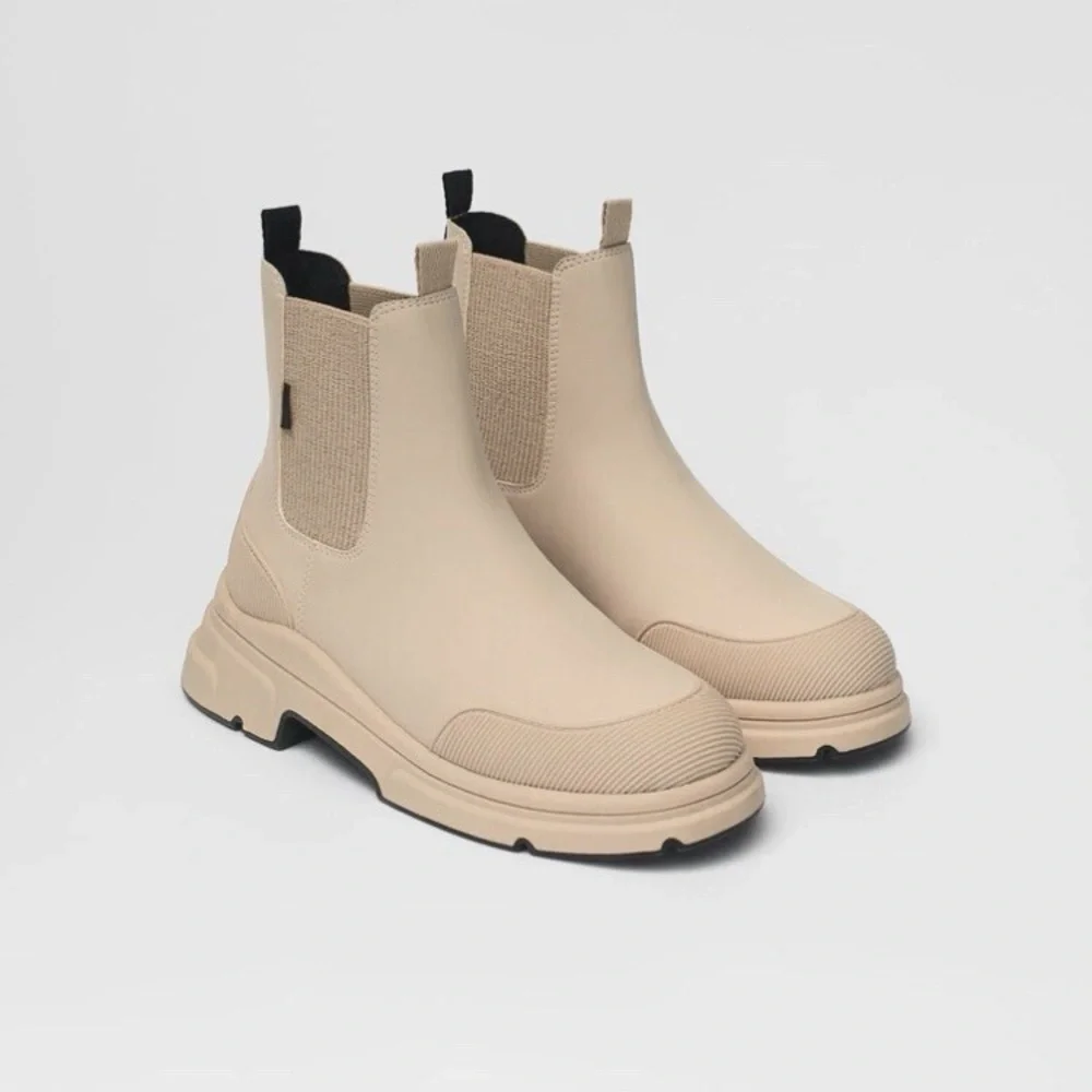 ZARA GIRLS light pink beige Ankle Boots rubberized size 30